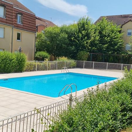 Beaune Appartement Avec Parking Et Wifi Gratuit エクステリア 写真