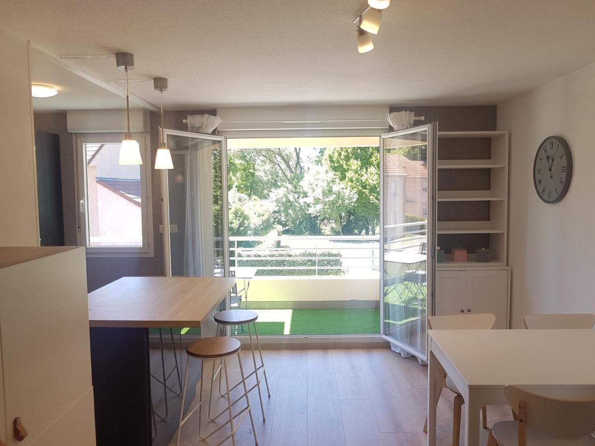 Beaune Appartement Avec Parking Et Wifi Gratuit エクステリア 写真
